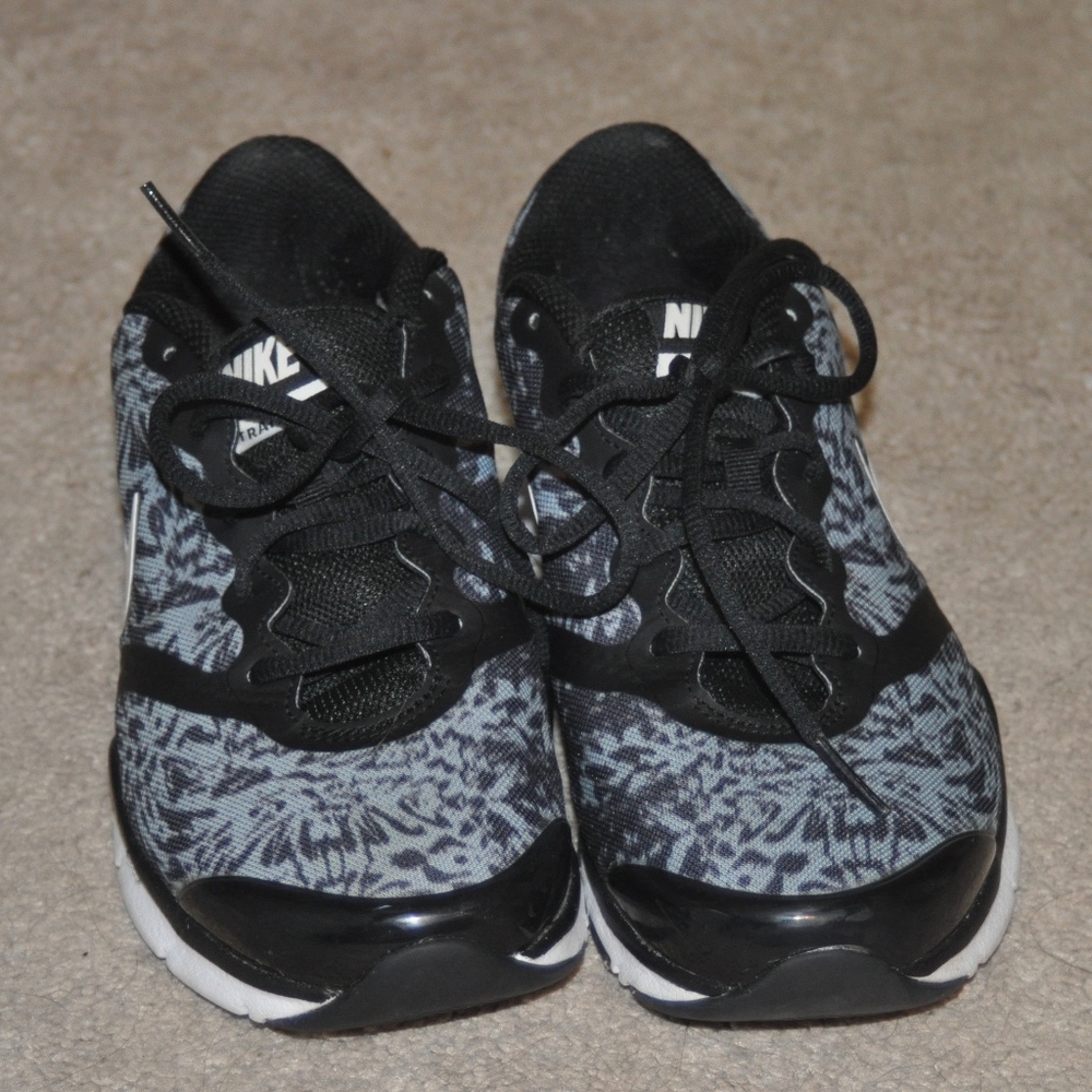 Nike Training Shoes Size 8